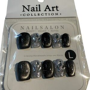Nail Art Collection – Black & Silver Glitter Press On Nails (Large Size)